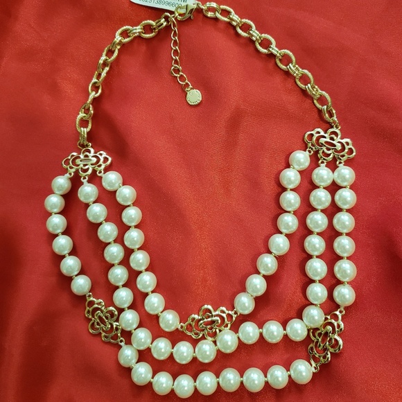 NC JEWELRY Jewelry - 🎁SOLD OUT🎁NWT 3 ROUND W BEADED NECKLACES